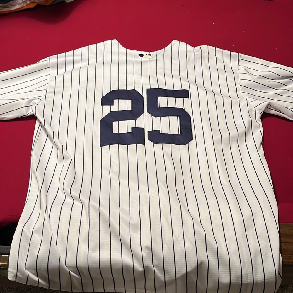 New York Yankees #25 Jersey Mens XL